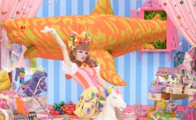 Kyary Pamyu Pamyu sing PonPonPon